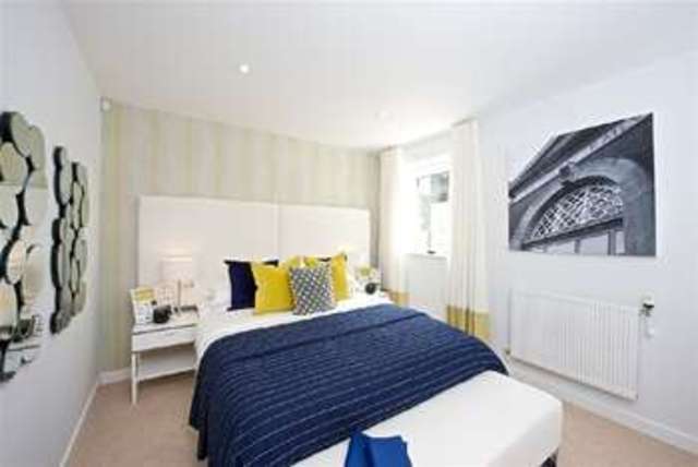  Image of 2 Bedroom Flat  For Sale at Orpington, BR5 3NH