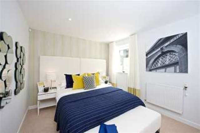  Image of 2 Bedroom Flat  For Sale at Orpington, BR5 3NH