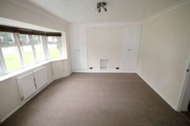  Image of 2 Bedroom Ground Flat  For Sale at Southend Road Beckenham Kent, BR3 1SH