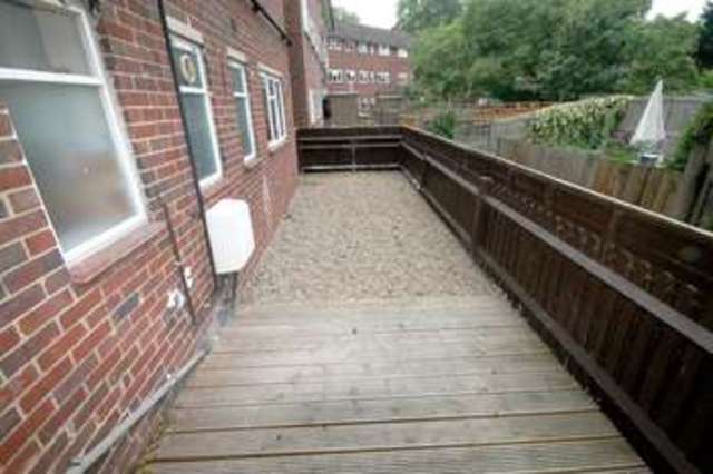  Image of 2 Bedroom Ground Flat  For Sale at Southend Road Beckenham Kent, BR3 1SH