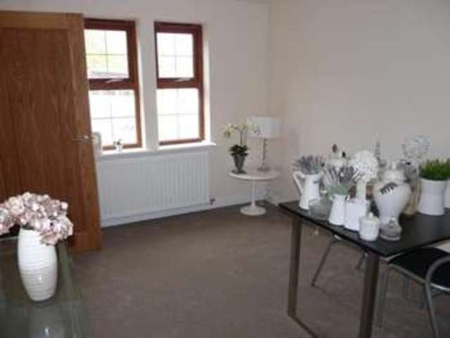  Image of 4 Bedroom Semi-Detached  For Sale at Oxenhope Keighley Oxenhope, BD22 9HR