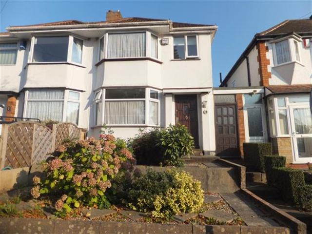  Image of 3 Bedroom Semi-Detached  To Rent at Sheldon, B26 1JE