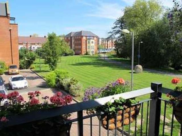  Image of 2 Bedroom Flat  For Sale at Smiths Wharf Limborough Road Wantage, OX12 9GT