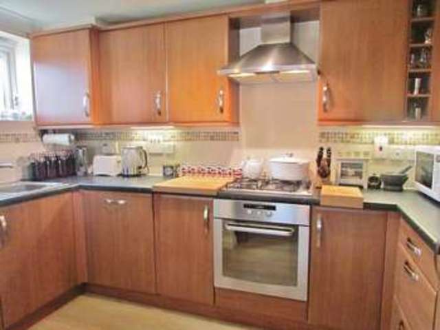  Image of 2 Bedroom Flat  For Sale at Smiths Wharf Limborough Road Wantage, OX12 9GT