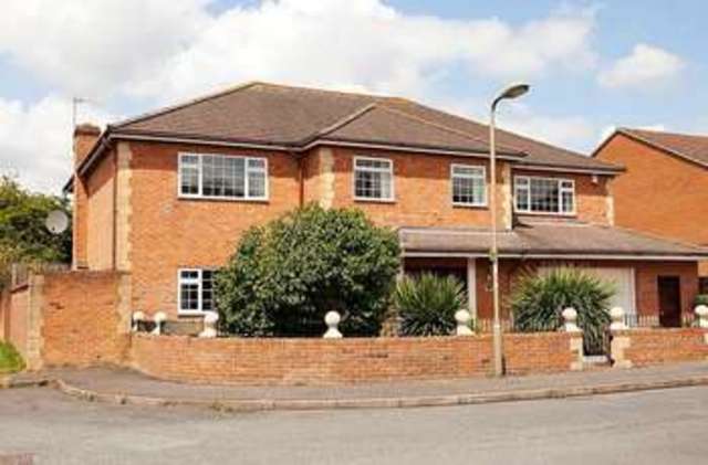  Image of 5 Bedroom Detached  For Sale at Wootton  Abingdon, OX13 6BQ