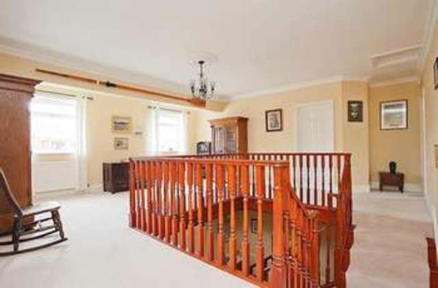  Image of 5 Bedroom Detached  For Sale at Wootton  Abingdon, OX13 6BQ