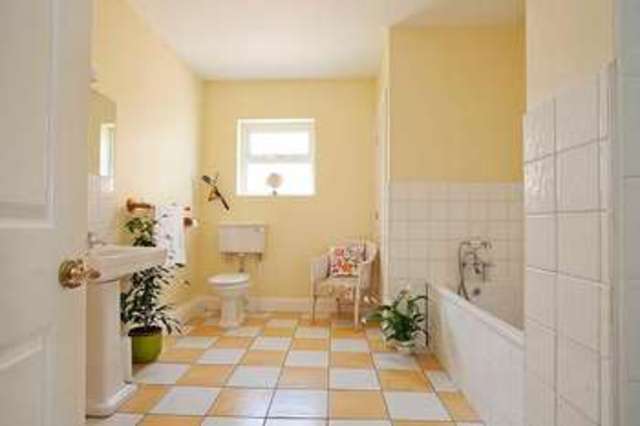  Image of 5 Bedroom Detached  For Sale at Wootton  Abingdon, OX13 6BQ