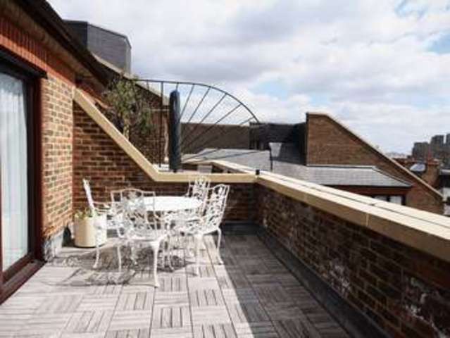  Image of 3 Bedroom Flat  To Rent at Kensington High Street  London, W8 6EL