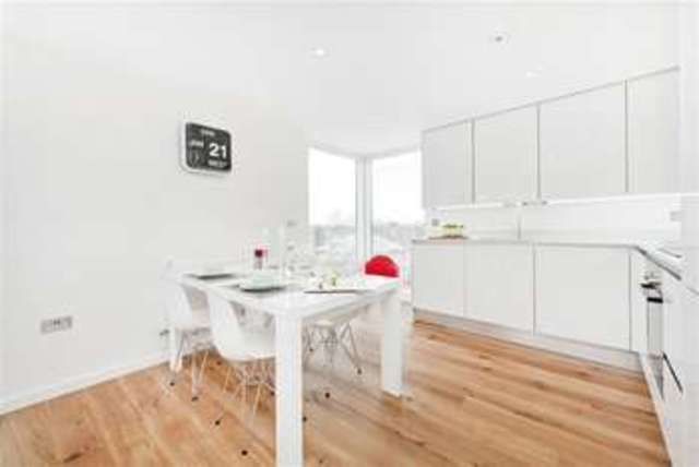  Image of 2 Bedroom Flat  For Sale at Tulse Hill, SE21 8JD