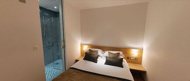  Image of 1 Bedroom Flat  To Rent at Tower Bridge Road 1 Bedroom Apartment London, SE1 3LF