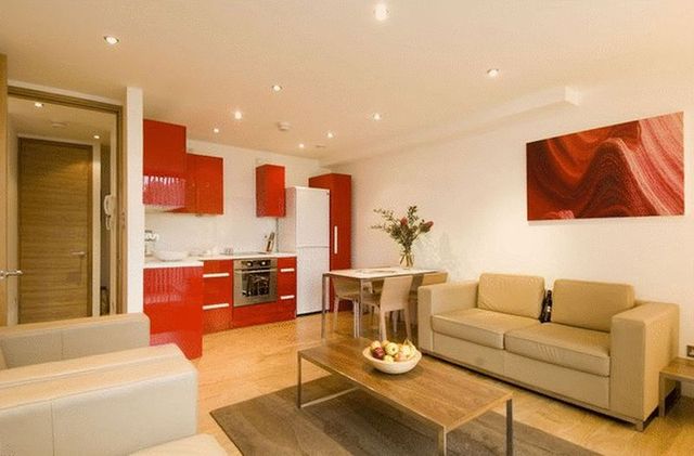  Image of 1 Bedroom Flat  To Rent at Tower Bridge Road 1 Bedroom Apartment London, SE1 3LF