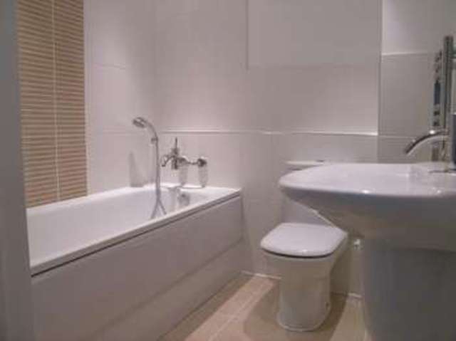  Image of 2 Bedroom Semi-Detached  To Rent at Reading Road Lower Basildon Reading, RG8 9NN