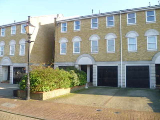  Image of 1 Bedroom Town House  To Rent at Beckenham Kent Beckenham, BR3 1JW