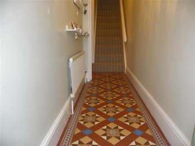  Image of 4 Bedroom Semi-Detached  For Sale at Wargrave  Reading, RG10 8AE