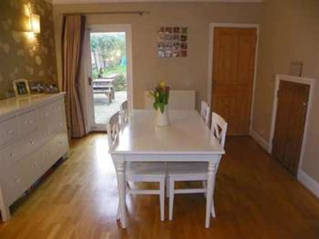  Image of 4 Bedroom Semi-Detached  For Sale at Wargrave  Reading, RG10 8AE