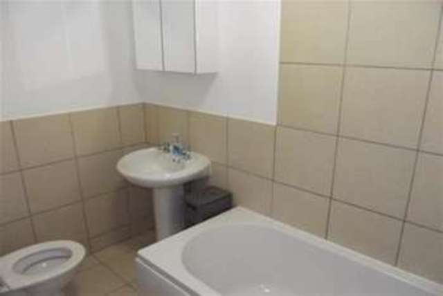  Image of 2 Bedroom Detached  To Rent at Portsmouth, PO1 5AS