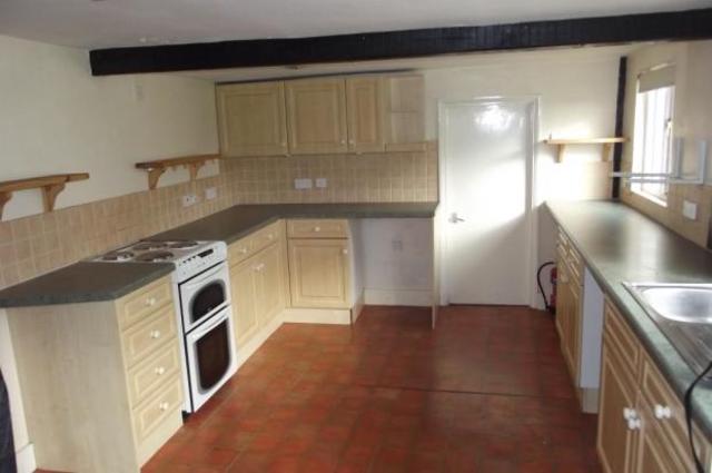  Image of 4 Bedroom Semi-Detached  To Rent at Stotfold Road Arlesey Arlesey, SG15 6XP