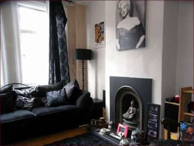  Image of 1 Bedroom Property  For Sale at Welbeck Road  EAST BARNET, EN4 8RY