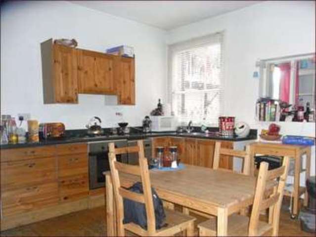  Image of 1 Bedroom Property  For Sale at Welbeck Road  EAST BARNET, EN4 8RY