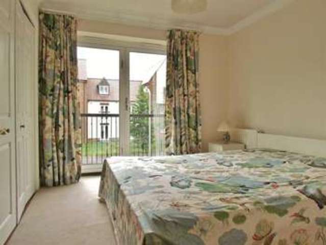  Image of 2 Bedroom Apartment  To Rent at Abingdon, OX14 5TL