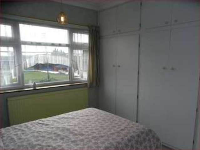  Image of 3 Bedroom Terraced  For Sale at Westcombe Drive  Barnet, EN5 2BE