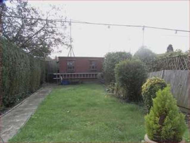  Image of 3 Bedroom Terraced  For Sale at Westcombe Drive  Barnet, EN5 2BE