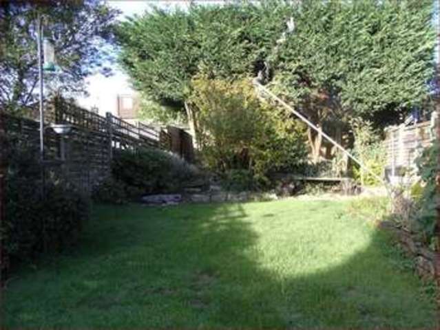  Image of 3 Bedroom Semi-Detached  For Sale at Western Way  Barnet, EN5 2BU