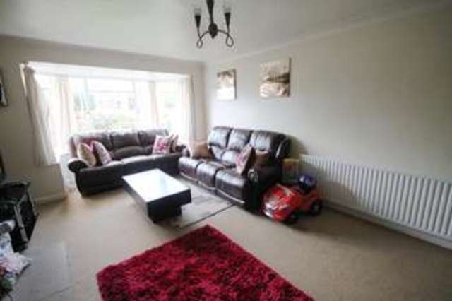  Image of 2 Bedroom Flat  For Sale at Beckenham  Kent, BR3 5EA