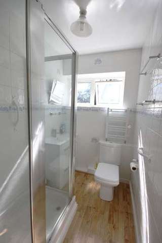  Image of 2 Bedroom Flat  To Rent at Abbey Park Beckenham Beckenham, BR3 1PL