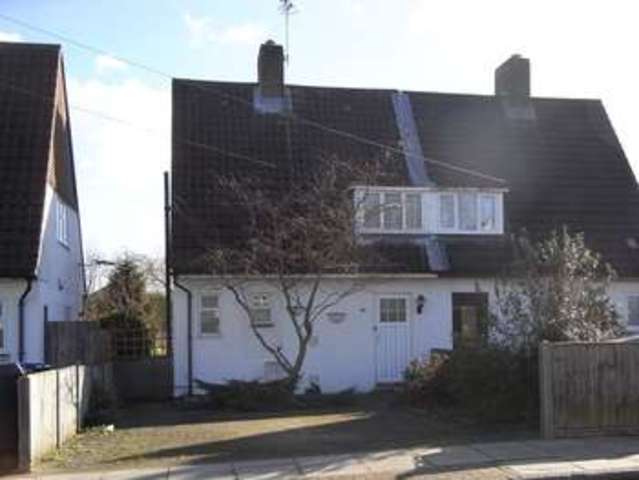  Image of 2 Bedroom Semi-Detached  For Sale at Whitings Road  BARNET, EN5 2QX