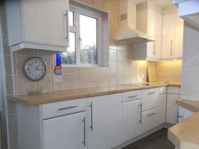  Image of 2 Bedroom Semi-Detached  For Sale at Whitings Road  BARNET, EN5 2QX