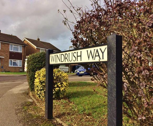  Image of 3 Bedroom Semi-Detached  For Sale at Abingdon, OX14 3SX