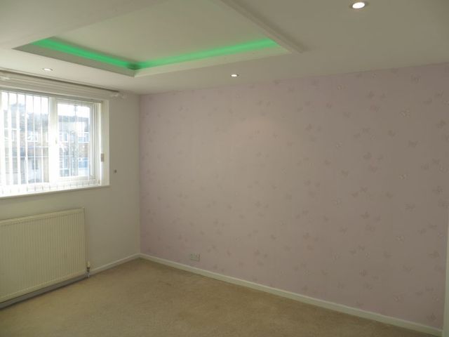  Image of 3 Bedroom Semi-Detached  To Rent at Woodrow Close Catshill Bromsgrove, B61 0NY