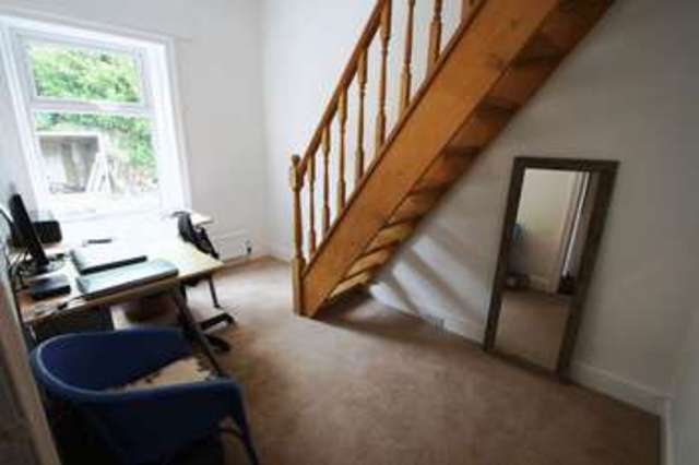  Image of 2 Bedroom Terraced  To Rent at Woodside View Greetland Halifax, HX4 8BP
