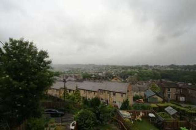  Image of 2 Bedroom Terraced  To Rent at Woodside View Greetland Halifax, HX4 8BP