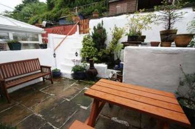  Image of 2 Bedroom Terraced  To Rent at Woodside View Greetland Halifax, HX4 8BP