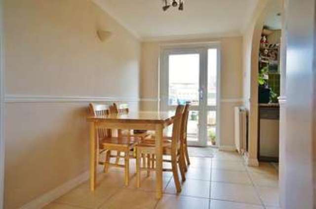  Image of 2 Bedroom Terraced  For Sale at Abingdon, OX14 1LJ