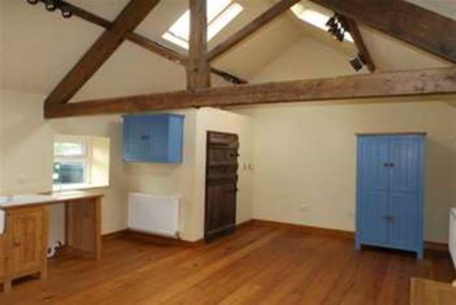  Image of 4 Bedroom Detached  To Rent at Bedale, DL8 1NS