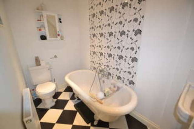  Image of 2 Bedroom Terraced  To Rent at Bishops Stortford Bishops Stortford, CM23 3HJ