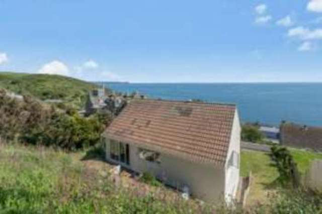  Image of 3 Bedroom Detached  For Sale at Portwrinkle Torpoint Portwrinkle, PL11 3DB