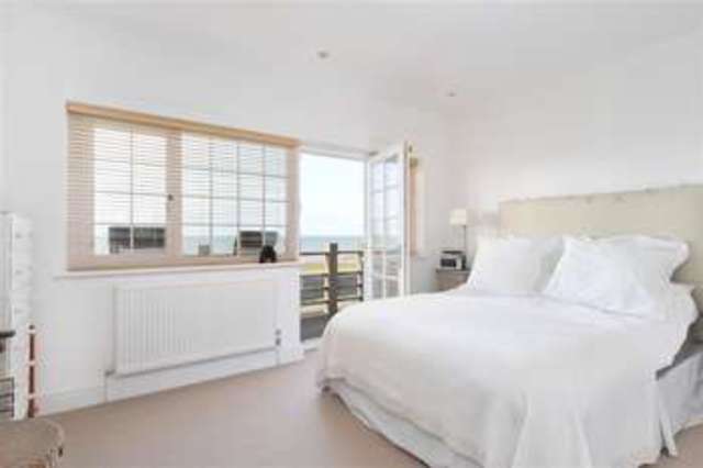  Image of 4 Bedroom End Of Terrace  For Sale at Seaway Cottage  Whitstable, CT5 1EQ
