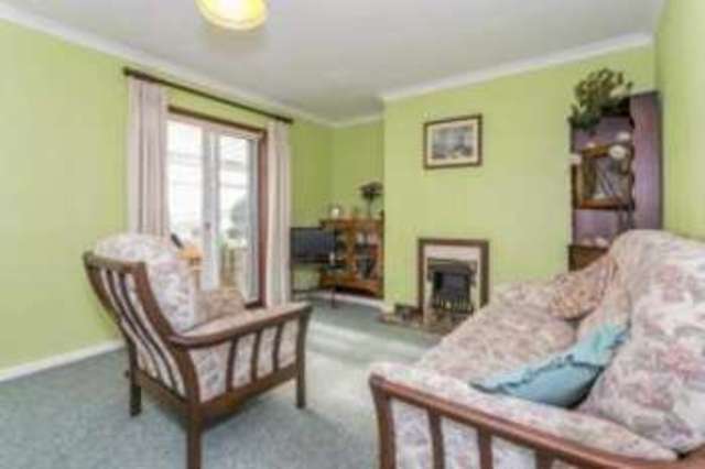  Image of 2 Bedroom Bungalow  For Sale at Torpoint Cornwall Torpoint, PL11 2JB