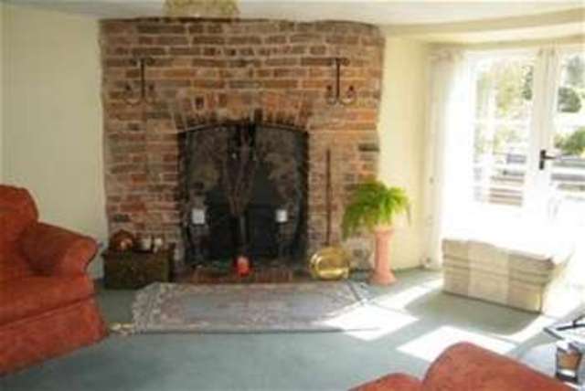  Image of 4 Bedroom Detached  To Rent at Exeter, EX5 2EX