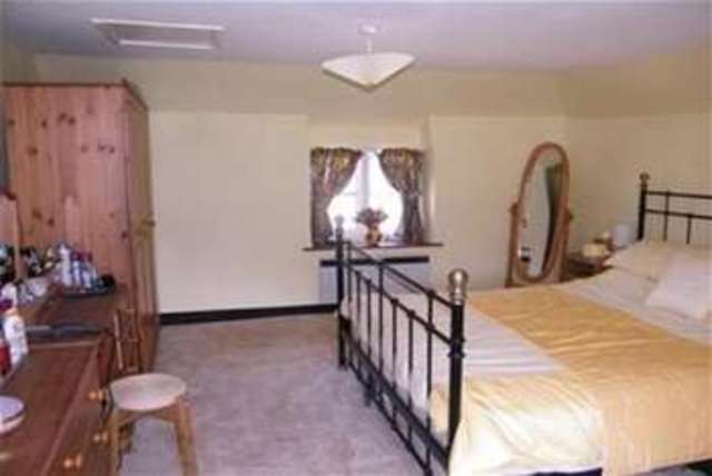  Image of 4 Bedroom Detached  To Rent at Exeter, EX5 2EX