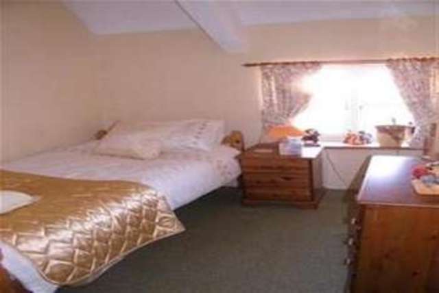  Image of 4 Bedroom Detached  To Rent at Exeter, EX5 2EX