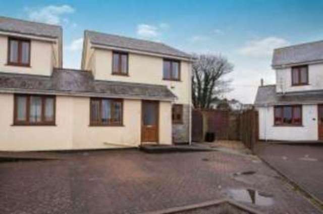  Image of 3 Bedroom Semi-Detached for sale at Camborne Cornwall Camborne, TR14 8RL