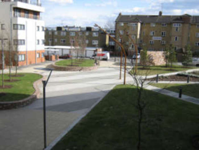  Image of 1 Bedroom Apartment to rent at Cottage Road  London, N7 8TP