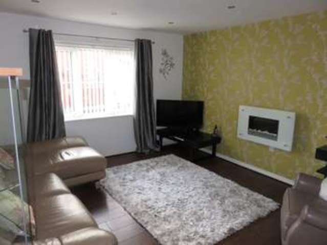 Image of 2 Bedroom Flat for sale at Willenhall, WV13 2HQ