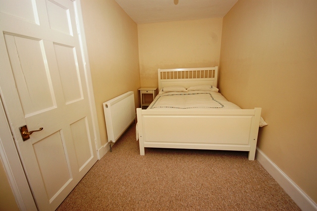  Image of 1 Bedroom Flat to rent at Newington Edinburgh Edinburgh, EH8 9QT