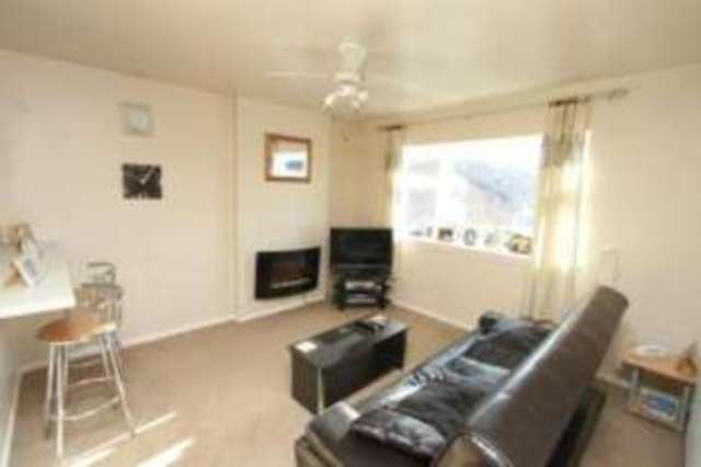  Image of 2 Bedroom Flat for sale at Owlthorpe Sheffield Hackenthorpe, S20 6RS